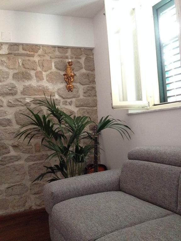 Apartments Kokolo Šibenik Zimmer foto